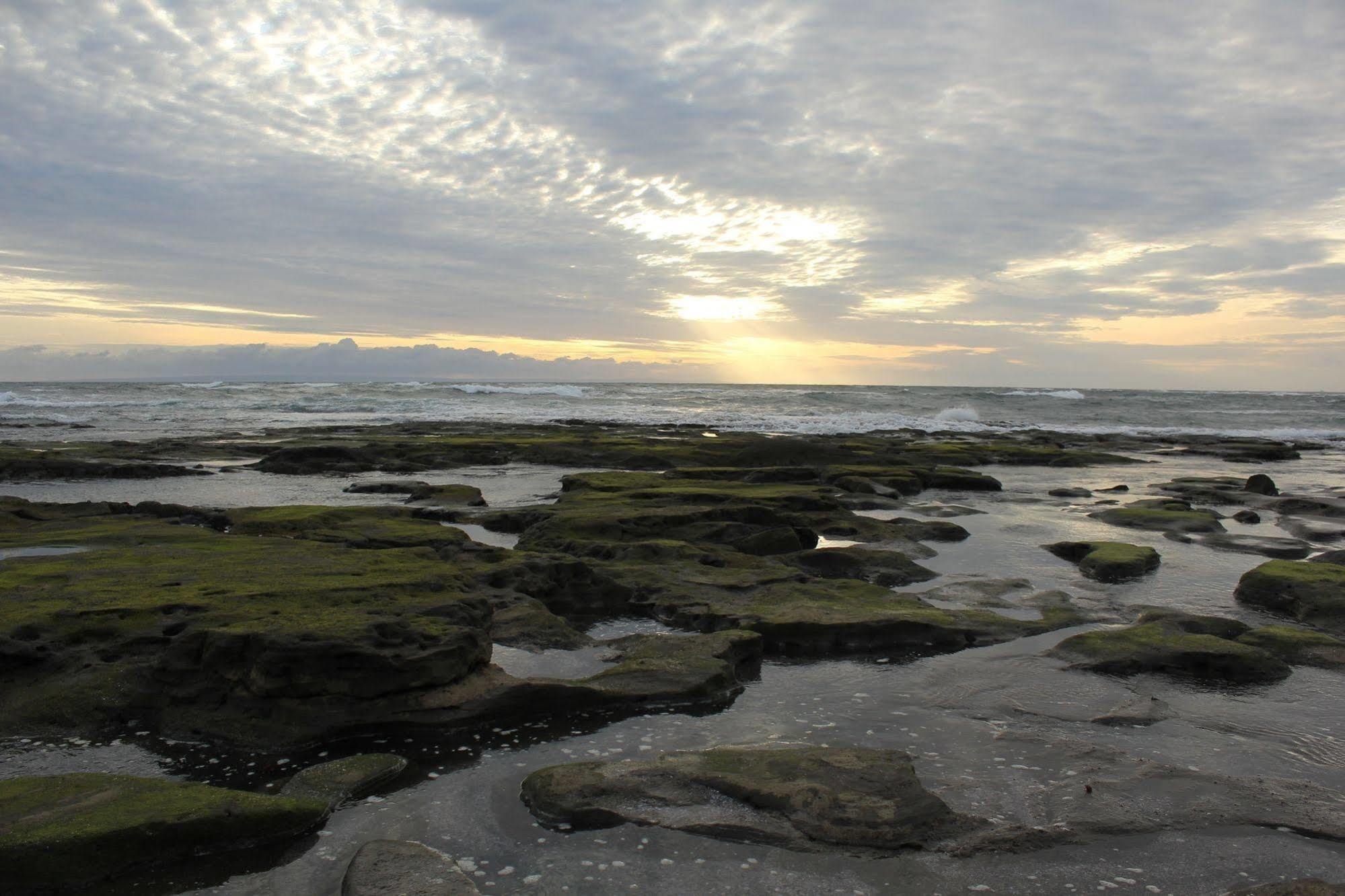 The Galuh Pekutatan Pulukan Exterior foto